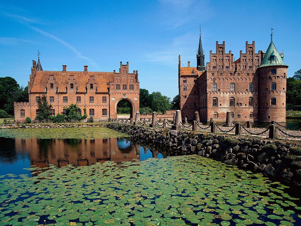 Egeskov Castle, Fyn Island, Denmark